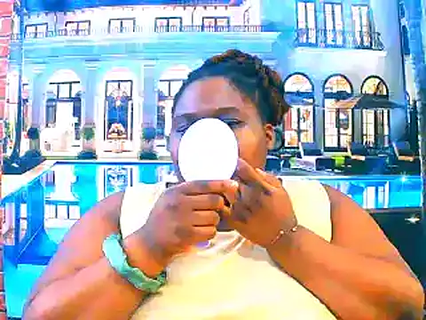 Snapshot of EbonyHotBuns chatting on February 10, 2026, 7:12 am EbonyHotBuns online show from February 10, 2026, 7:12 am