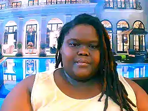 Snapshot of EbonyHotBuns chatting on February 28, 2026, 7:42 am EbonyHotBuns online show from February 28, 2026, 7:42 am