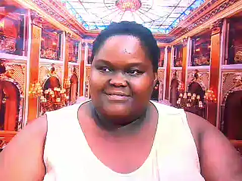 Snapshot of EbonyHotBuns chatting on June 19, 2026, 9:24 am EbonyHotBuns online show from June 19, 2026, 9:24 am