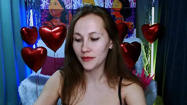 MichelleOrtis online show from February 23, 2025, 1:32 pm