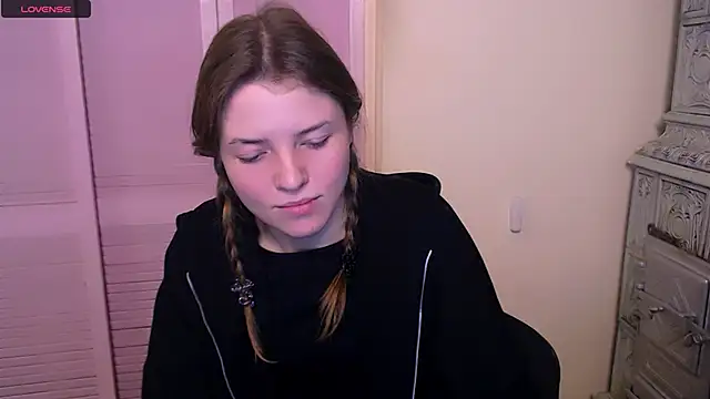MissOliviaa  online show from December 21, 2024, 3:20 pm