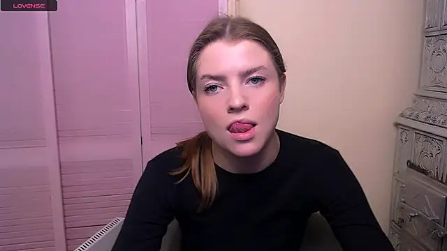 MissOliviaa  online show from December 22, 2024, 10:38 am
