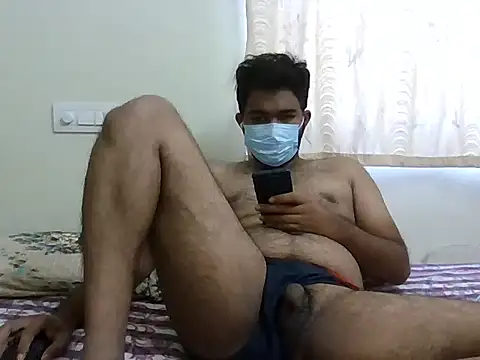 nick05inch online show from December 3, 2025, 6:21 am