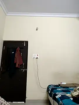 nick05inch online show from December 23, 2025, 6:55 am