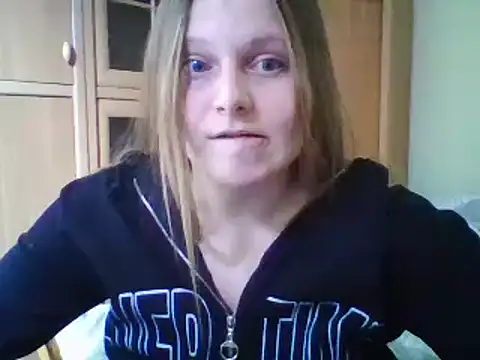 Evasapples online show from January 9, 2025, 7:08 pm