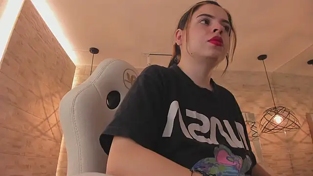 dorothy vegga online show from March 7, 2025, 3:29 am