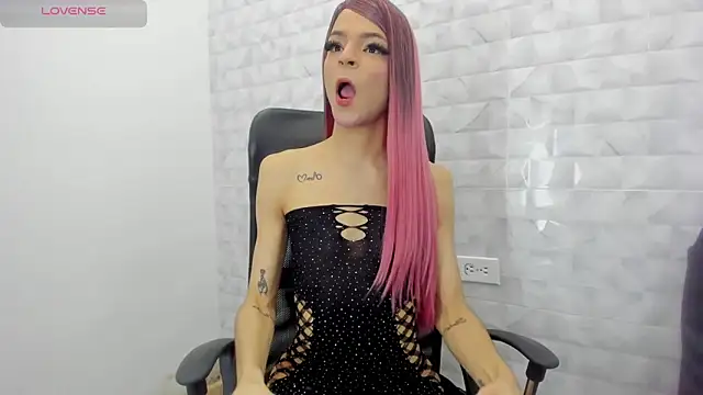 Realbadbxtch online show from March 7, 2025, 7:49 pm