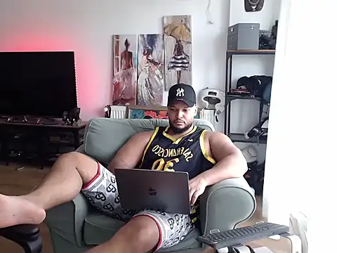 Snapshot of 1LordKingsley chatting on July 16, 2026, 4:18 am 1LordKingsley online show from July 16, 2026, 4:18 am