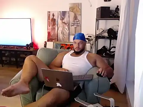 Snapshot of 1LordKingsley chatting on July 17, 2026, 2:18 am 1LordKingsley online show from July 17, 2026, 2:18 am