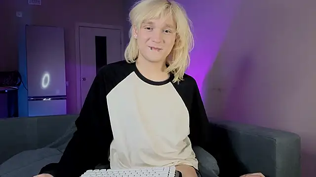 Gregory Byyrd online show from October 11, 2025, 7:34 pm