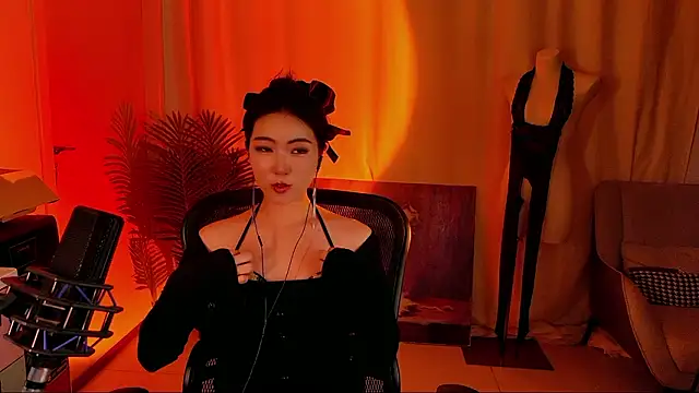 siji kiki online show from March 18, 2026, 12:52 pm