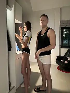 dreamgirls100 online show from January 5, 2025, 3:02 pm