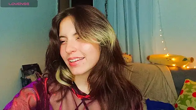 cherrybom969 online show from February 17, 2025, 7:47 am