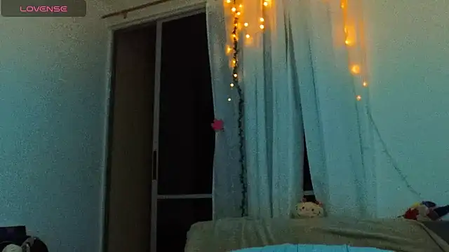 cherrybom969 online show from March 8, 2025, 5:59 am