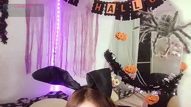 cherrybom969 online show from October 13, 2025, 1:27 am