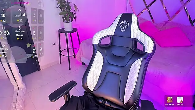 sexyy kitty18 online show from April 5, 2026, 3:20 pm