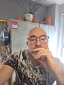 Crosss-23cm online show from February 20, 2026, 9:54 am