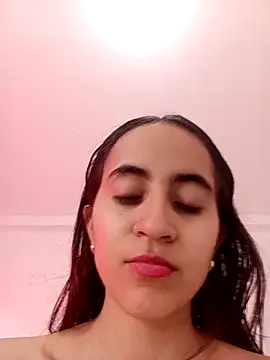 Mia Fischer online show from March 4, 2025, 7:22 pm