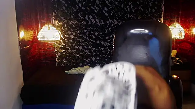 SonicJ25 online show from February 24, 2025, 12:05 pm