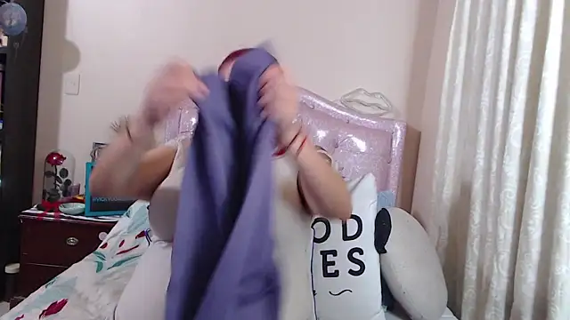 VickyColleman online show from March 15, 2025, 10:03 am