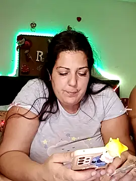 kittymorenita26 online show from February 7, 2025, 11:13 pm