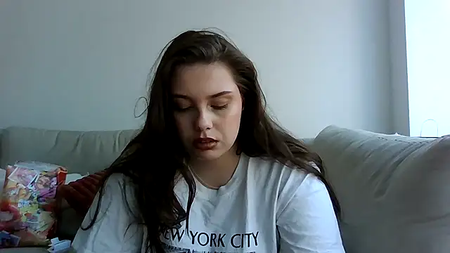 Krystal Tx online show from July 15, 2026, 6:13 pm