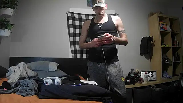 smokee parT903 online show from March 4, 2025, 3:11 am