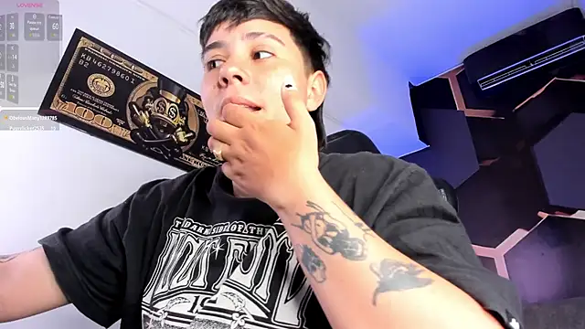 AbbySmiitth  online show from October 3, 2025, 7:22 pm