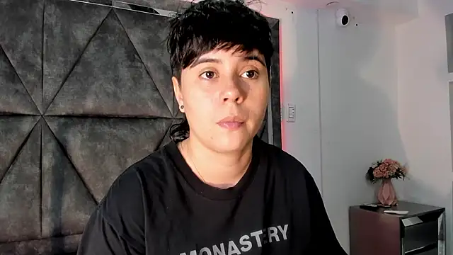 Snapshot of AbbySmiitth_ chatting on June 27, 2026, 8:47 pm AbbySmiitth online show from June 27, 2026, 8:47 pm