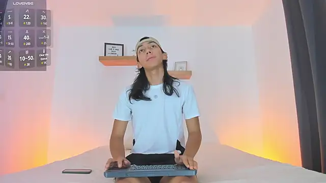 Snapshot of serge_7 chatting on February 13, 2025, 11:15 pm serge 7 online show from February 13, 2025, 11:15 pm