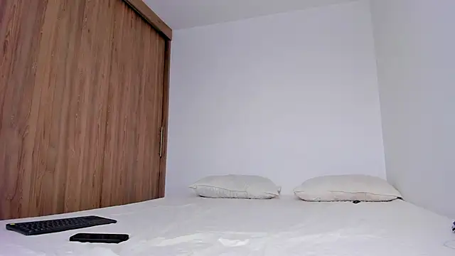 Snapshot of serge_7 chatting on October 12, 2025, 7:02 pm serge 7 online show from October 12, 2025, 7:02 pm