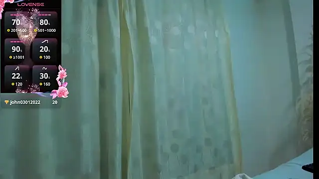 Snapshot of Hannahoney_ chatting on February 13, 2025, 9:38 pm Hannahoney  online show from February 13, 2025, 9:38 pm