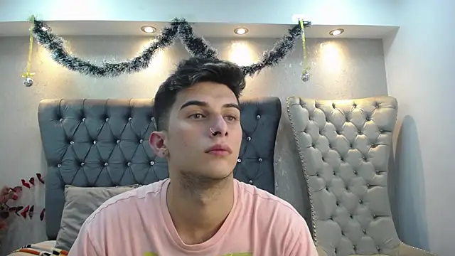 MrWilliseo online show from December 29, 2024, 4:59 am