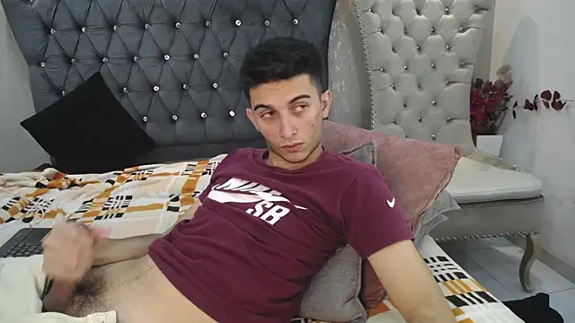 MrWilliseo online show from February 28, 2025, 11:01 pm