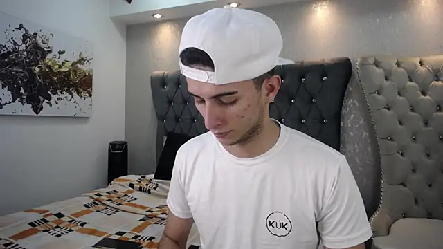 MrWilliseo online show from March 3, 2025, 7:17 pm