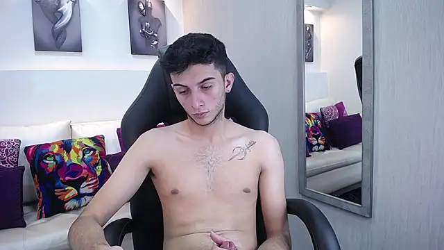 MrWilliseo online show from March 4, 2025, 10:49 pm