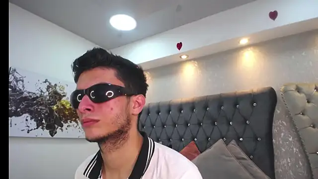 MrWilliseo online show from March 21, 2025, 7:13 pm