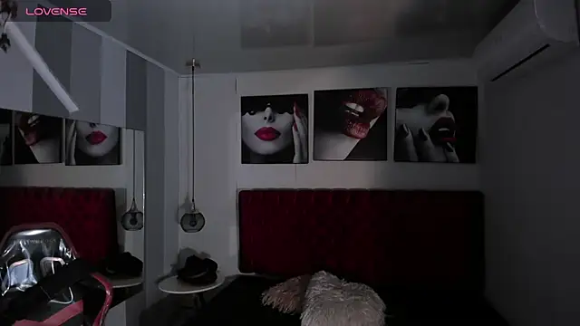 KENDER21  online show from February 2, 2025, 12:46 pm