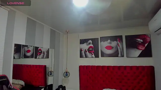 KENDER21  online show from February 12, 2025, 12:22 pm