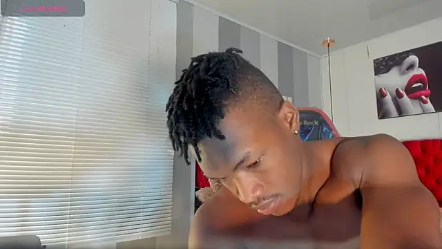 KENDER21  online show from March 18, 2025, 1:42 pm