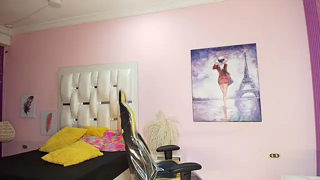 KENDER21  online show from March 22, 2025, 10:39 am