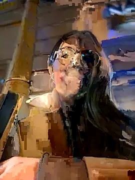 meow girl online show from December 8, 2024, 6:06 pm