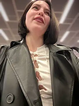 meow girl online show from December 26, 2024, 10:16 am