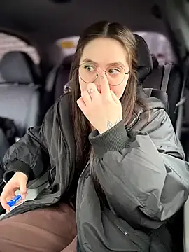 meow girl online show from March 12, 2026, 2:12 pm