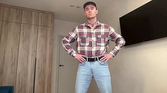 cute mark online show from March 3, 2026, 2:12 pm