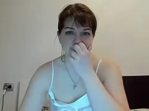 ElektraShine29 online show from March 14, 2025, 8:49 pm