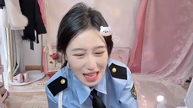 JennieKim RoseannePark online show from January 9, 2025, 2:43 am