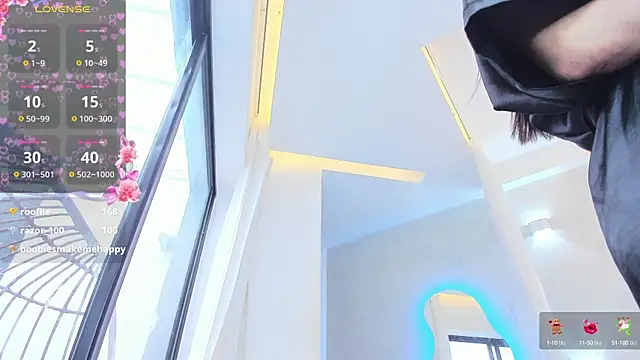 Venusflame   online show from February 13, 2025, 6:16 pm