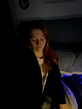 Stoner BarbieXX online show from December 17, 2025, 11:00 pm