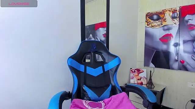 zoe connor19 online show from January 8, 2026, 7:27 pm